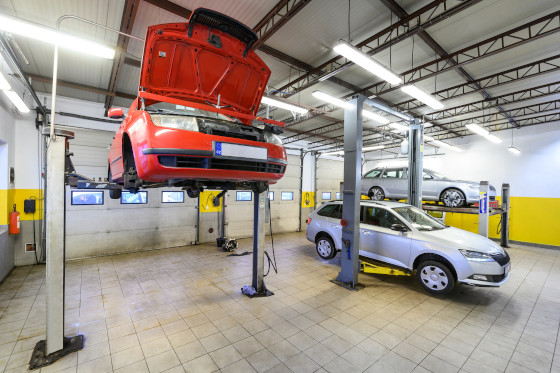 vybavení autoservisu